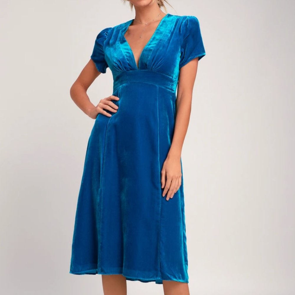 Lulus WAYF Velvet V Neck Midi Dress